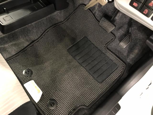 ミライースＸ　リミテッドＳＡIII　走行８９０４キロ／ＣＤチューナー１年保証距離無制限　走行距離８９０４キロ　ＣＤチューナー　純正カーペットマット　助手席エアバッグ　クリアランスソナー　オートマチックハイビーム　オートライト　ＬＥＤヘッドランプ　アイドリングストップ（埼玉県）の中古車
