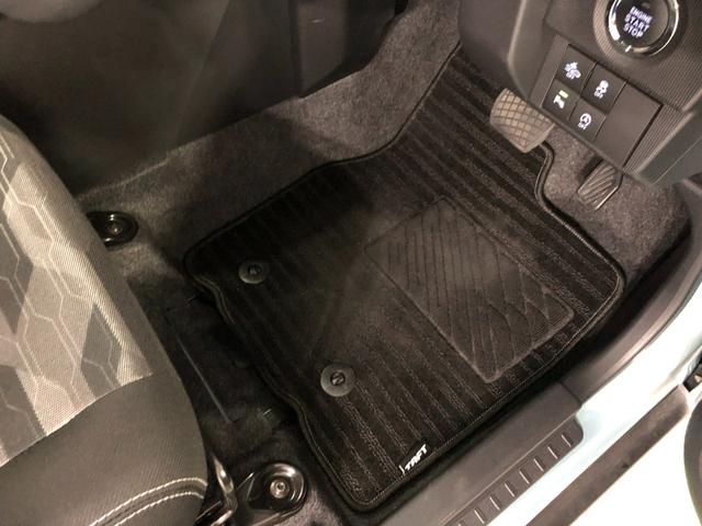 タフトＧターボ　ダーククロムベンチャー　走行距離１３１９３キロ１年保証距離無制限　走行距離１３１９３キロ　純正マット　サイドエアバッグ　ＬＥＤヘッドランプ　アイドリングストップ　シートヒーター　プッシュボタンスタート　オート格納式ドアミラー　キーフリー（埼玉県）の中古車