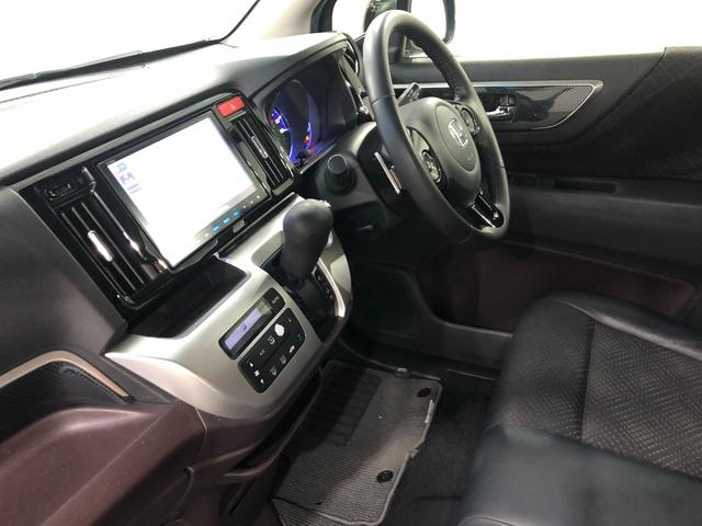 Ｎ−ＷＧＮカスタムＧ・ターボパッケージ　走行９６７２０キロ／ナビ／バックカメラ１年保証距離無制限　走行距離９６７２０キロ　フルセグナビ　バックカメラ　純正マット　サイドエアバッグ　オートライト　ＨＩＤヘッドランプ（埼玉県）の中古車