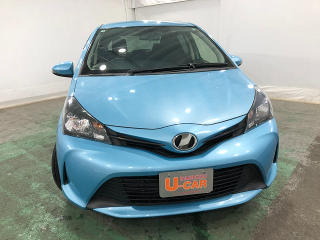 ヴィッツＦ　車検整備付／走行距離４３０９４キロ／ワンセグナビ／マット１年保証距離無制限　走行距離４３０９４キロ　ワンセグナビ　ブルートゥース　ドラレコ　純正カーペットマット　助手席エアバッグ　ＬＥＤヘッドランプ　アイドリングストップ（埼玉県）の中古車