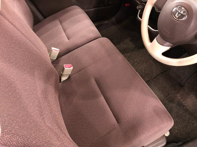 パッソプラスハナ　雹害／走行距離６７０７７キロ／ワンセグナビ１年保証距離無制限　走行距離６７０７７キロ　ワンセグナビ　バックカメラ　ブルートゥース　純正カーペットマット　助手席エアバッグ　オートエアコン（埼玉県）の中古車