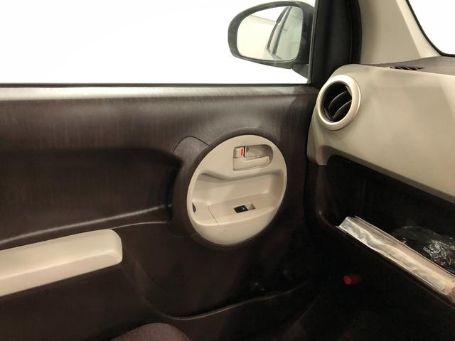 パッソプラスハナ　雹害／走行距離６７０７７キロ／ワンセグナビ１年保証距離無制限　走行距離６７０７７キロ　ワンセグナビ　バックカメラ　ブルートゥース　純正カーペットマット　助手席エアバッグ　オートエアコン（埼玉県）の中古車