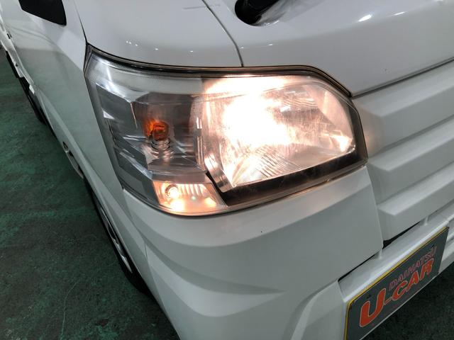 ハイゼットトラックスタンダード　車検整備付／ＭＴ車／走行距離１６１１３キロ１年保証距離無制限　走行距離１６１１３キロ　車検整備付　ＭＴ５速　ＦＭＡＭラジオ　純正フロアマット　助手席エアバッグ　マニュアルエアコン（埼玉県）の中古車