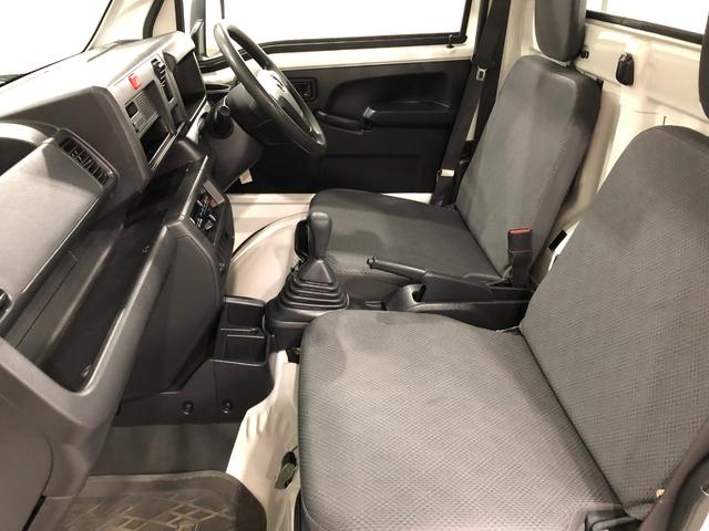 ハイゼットトラックスタンダード　車検整備付／ＭＴ車／走行距離１６１１３キロ１年保証距離無制限　走行距離１６１１３キロ　車検整備付　ＭＴ５速　ＦＭＡＭラジオ　純正フロアマット　助手席エアバッグ　マニュアルエアコン（埼玉県）の中古車