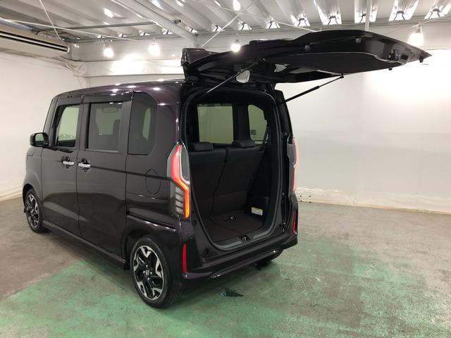Ｎ−ＢＯＸカスタムＧ・Ｌターボホンダセンシング　走行距離１２８３７キロ／ナビ１年保証距離無制限　走行距離１２８３７キロ　純正ナビ　バックカメラ　ブルートゥース　前後ドライブレコーダー　純正マット　サイドエアバッグ　ＬＥＤヘッドランプ　両側電動スライドドア　電動格納式ドアミラー（埼玉県）の中古車