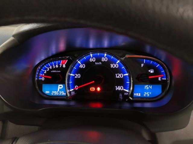 ムーヴカスタム　ＲＳ　走行距離２９６３９キロ／フルセグナビ／マット１年保証距離無制限　走行距離２９６３９キロ　フルセグナビ　バックカメラ　ブルートゥース　純正カーペットマット　助手席エアバッグ　オートライト　ＬＥＤヘッドランプ　アイドリングストップ（埼玉県）の中古車