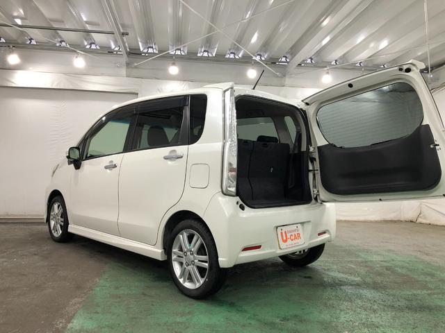 ムーヴカスタム　ＲＳ　走行距離２９６３９キロ／フルセグナビ／マット１年保証距離無制限　走行距離２９６３９キロ　フルセグナビ　バックカメラ　ブルートゥース　純正カーペットマット　助手席エアバッグ　オートライト　ＬＥＤヘッドランプ　アイドリングストップ（埼玉県）の中古車