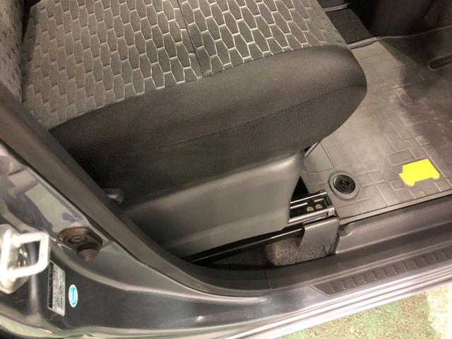 ウェイクＸ　４ＷＤ　フルセグナビ／バックカメラ１年保証・走行距離無制限　走行距離７１３３８キロ　４ＷＤ　フルセグナビ　ブルートゥース　ＵＳＢ　バックカメラ　ＤＶＤ再生　オートライト　ベンチシート　片側電動スライドドア（埼玉県）の中古車