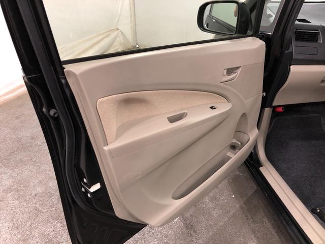 ムーヴＬ　車検整備付／走行距離５５３５８キロ／ＣＤチューナー１年保証距離無制限　走行距離５５３５８キロ　ＣＤチューナー　カーペットマット　助手席エアバッグ　アイドリングストップ　オートエアコン　キーレスエントリー（埼玉県）の中古車