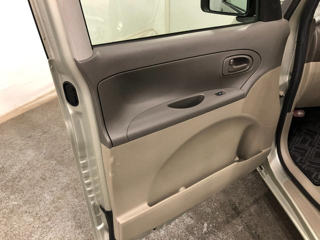 タントＬ　走行距離４２９４５キロ／ＣＤチューナー／マット／バイザー１年保証距離無制限　走行距離４２９４５キロ　ＣＤチューナー　純正カーペットマット　ワイドバイザー　助手席エアバッグ　アイドリングストップ　ベンチシート　片側スライドドア（埼玉県）の中古車