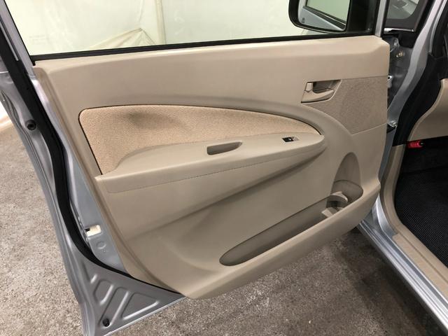 ムーヴＸ　走行距離２０５５５キロ／ＣＤチューナー／マット／バイザー１年保証距離無制限　走行距離２０５５５キロ　ＣＤチューナー　純正カーペットマット　ワイドバイザー　助手席エアバッグ　アイドリングストップ　プッシュボタンスタート（埼玉県）の中古車