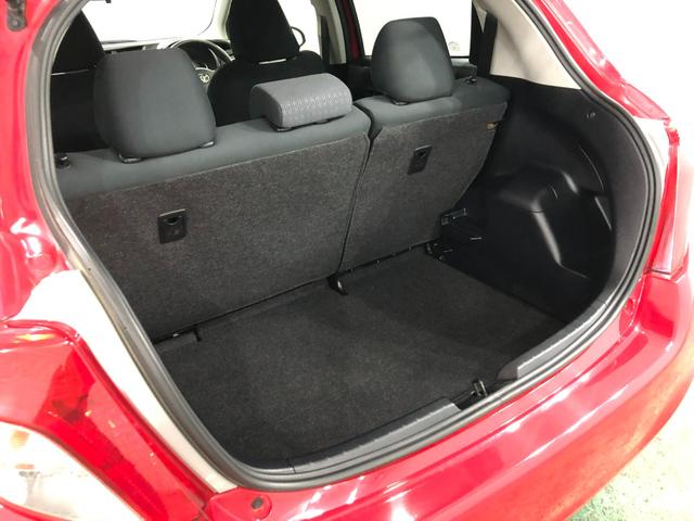 ヴィッツＦ　スマイルエディション　車検整備付／走行距離７６９６１キロ１年保証距離無制限　走行距離７６９６１キロ　車検整備付　純正カーペットマット　助手席エアバッグ　オートライト　オートエアコン　電動格納式ドアミラー（埼玉県）の中古車