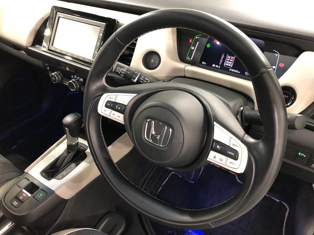 フィットｅ：ＨＥＶホーム　２０周年特別仕様車　メゾン　車検整備付１年保証距離無制限　走行距離１８４６３キロ　ＴＶレスナビ　バックカメラ　ブルートゥース　純正マット　サイドエアバッグ　クリアランスソナー　ＬＥＤヘッドランプ　シートヒーター　電動パーキングブレーキ（埼玉県）の中古車