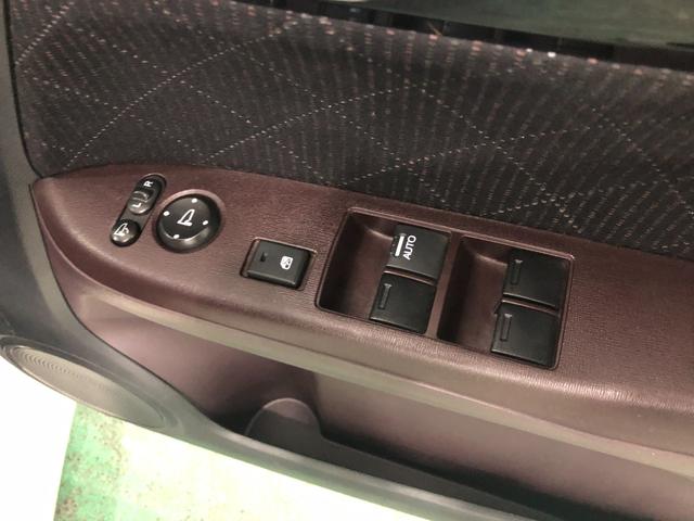 Ｎ−ＯＮＥプレミアム一年保証走行距離無制限　走行距離５９４１４キロ　フルセグナビ　ＵＳＢ　バックカメラ　ドラレコ　サイドエアバッグ　オートライト　ＨＩＤヘッドランプ　ベンチシート（埼玉県）の中古車