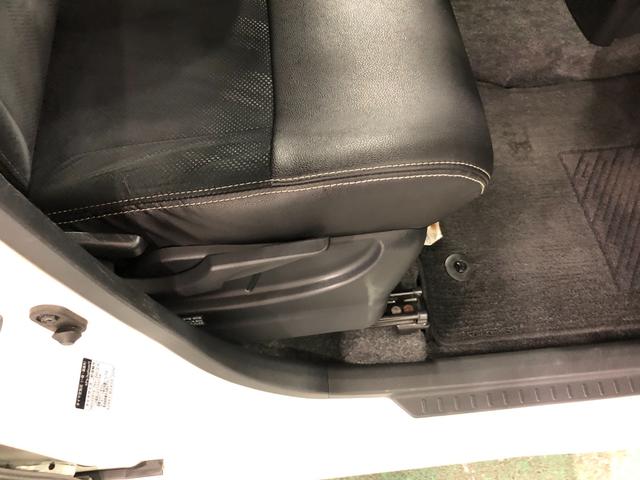タントカスタムＲＳ　トップエディションＶＳ　ＳＡIII　ナビ一年保証走行距離無制限　走行距離　８５６１３キロ　フルセグナビ　ブルートゥース　全周囲カメラ　ＤＶＤ再生　オートライト　ＬＥＤヘッドランプ　シートヒーター　両側電動スライドドア（埼玉県）の中古車