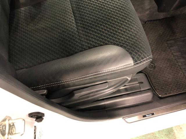 タントカスタムＲＳ　走行距離１０８８０キロ／純正ナビ／バックカメラ１年保証距離無制限　走行距離１０８８０キロ　純正フルセグナビ　バックカメラ　ブルートゥース　純正マット　助手席エアバッグ　ＬＥＤヘッドランプ　アイドリングストップ　両側電動スライドドア　キーフリー（埼玉県）の中古車
