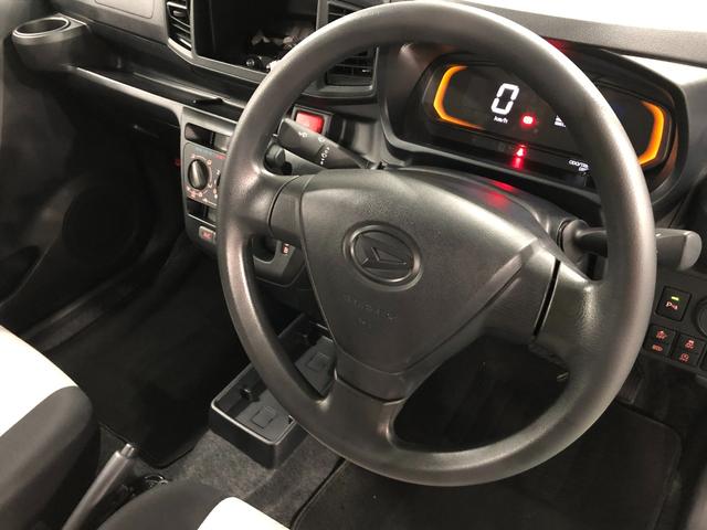 ミライースＬ　ＳＡIII　走行距離７６１１キロ／オートライト／マット１年保証距離無制限　走行距離７６１１キロ　マット　助手席エアバッグ　クリアランスソナー　オートマチックハイビーム　オートライト　アイドリングストップ　スマートアシスト３　キーレス（埼玉県）の中古車