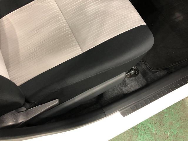 ミライースＬ　ＳＡIII　走行距離１１５９６キロ／Ｃソナ／オートライト１年保証距離無制限　走行距離１１５９６キロ　クリアランスソナー　オートライト　オートマチックハイビーム　アイドリングストップ　スマートアシスト　横滑り防止システム　レベライザー　キーレスエントリー（埼玉県）の中古車