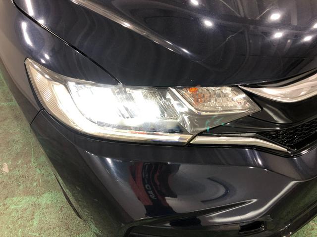 フィット１３Ｇ・Ｓ　ホンダセンシング　走行距離１０３６６８キロ１年保証距離無制限　走行距離１０３６６８キロ　ＴＶレスナビ　バックカメラ　ブルートゥース　純正マット　サイドエアバッグ　オートライト　ＬＥＤヘッドランプ（埼玉県）の中古車