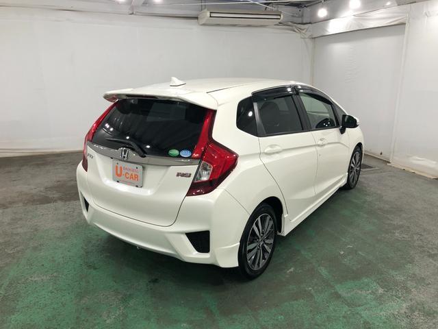 フィットＲＳ　ＣＶＴ　フルノーマル　ナビ　バックカメラ　車検２年付禁煙車　１年保証・走行距離無制限　走行距離３２２７０キロ　ホンダ純正ナビ　ワンセグＴＶ　ＤＶＤ　ＢＴオーディオ　バックカメラ　ＥＴＣ　オートライト　純正アルミホイール　純正フロアマット（埼玉県）の中古車