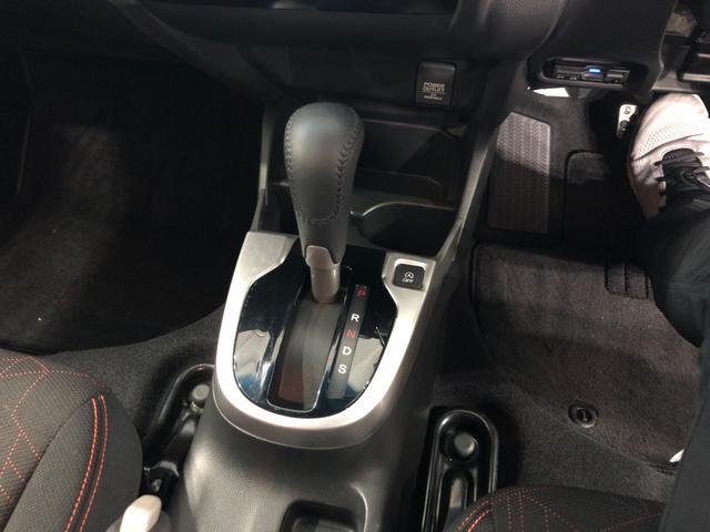 フィットＲＳ　ＣＶＴ　フルノーマル　ナビ　バックカメラ　車検２年付禁煙車　１年保証・走行距離無制限　走行距離３２２７０キロ　ホンダ純正ナビ　ワンセグＴＶ　ＤＶＤ　ＢＴオーディオ　バックカメラ　ＥＴＣ　オートライト　純正アルミホイール　純正フロアマット（埼玉県）の中古車