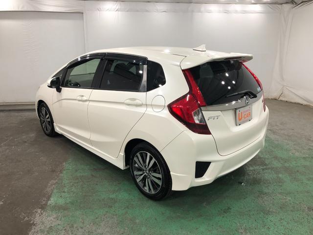 フィットＲＳ　ＣＶＴ　フルノーマル　ナビ　バックカメラ　車検２年付禁煙車　１年保証・走行距離無制限　走行距離３２２７０キロ　ホンダ純正ナビ　ワンセグＴＶ　ＤＶＤ　ＢＴオーディオ　バックカメラ　ＥＴＣ　オートライト　純正アルミホイール　純正フロアマット（埼玉県）の中古車