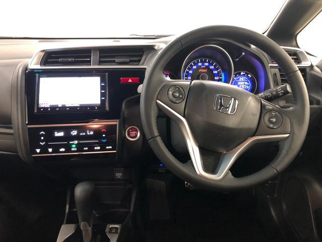 フィットＲＳ　ＣＶＴ　フルノーマル　ナビ　バックカメラ　車検２年付禁煙車　１年保証・走行距離無制限　走行距離３２２７０キロ　ホンダ純正ナビ　ワンセグＴＶ　ＤＶＤ　ＢＴオーディオ　バックカメラ　ＥＴＣ　オートライト　純正アルミホイール　純正フロアマット（埼玉県）の中古車