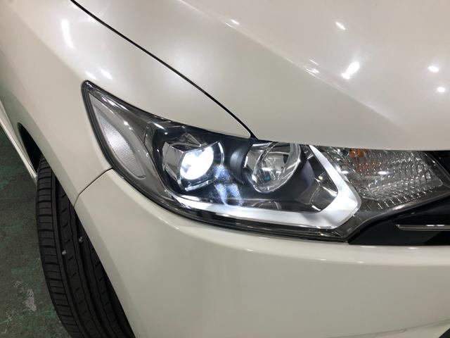 フィットＲＳ　ＣＶＴ　フルノーマル　ナビ　バックカメラ　車検２年付禁煙車　１年保証・走行距離無制限　走行距離３２２７０キロ　ホンダ純正ナビ　ワンセグＴＶ　ＤＶＤ　ＢＴオーディオ　バックカメラ　ＥＴＣ　オートライト　純正アルミホイール　純正フロアマット（埼玉県）の中古車