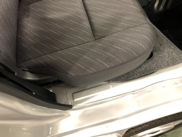 スーパーキャリイＸ　車検整備付／走行距離５７５８キロ／ＴＶレスナビ／ドラレコ１年保証距離無制限　走行距離５７５８キロ　ＴＶレスナビ　バックカメラ　ブルートゥース　ドラレコ　純正フロアマット　オートライト　ＨＩＤヘッドランプ　アイドリングストップ　キーレスエントリー（埼玉県）の中古車