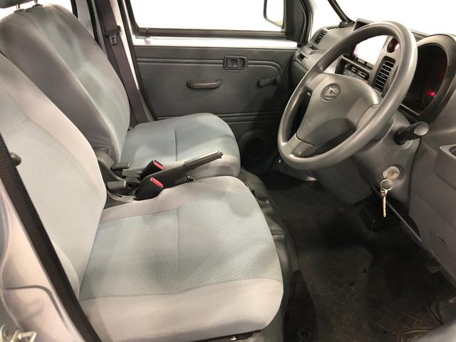 ハイゼットカーゴデッキバンＬ　４ＷＤ／ナビ一年保証・走行距離無制限　走行距離２９１５６キロ　助手席エアバック　純正カーペットマット　ワンセグナビ　バックカメラ　４ＷＤ（埼玉県）の中古車