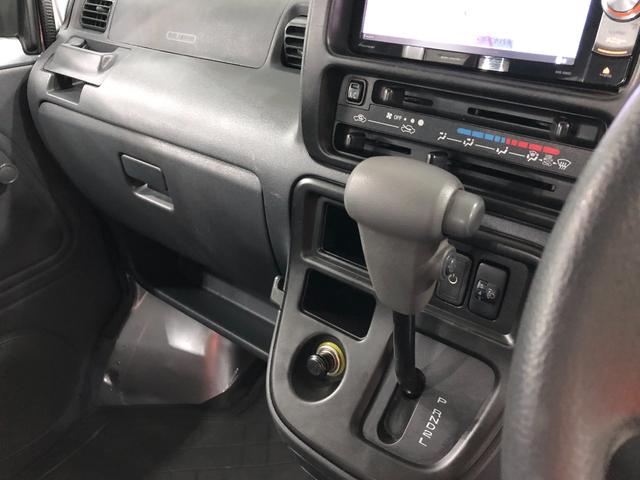 ハイゼットカーゴデッキバンＬ　４ＷＤ／ナビ一年保証・走行距離無制限　走行距離２９１５６キロ　助手席エアバック　純正カーペットマット　ワンセグナビ　バックカメラ　４ＷＤ（埼玉県）の中古車