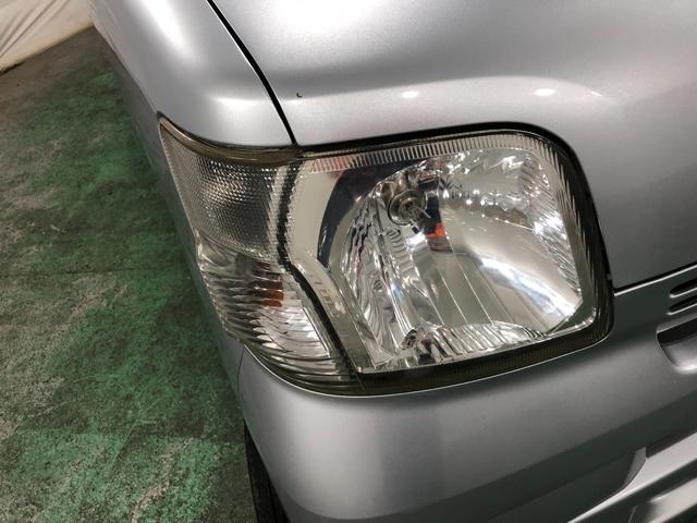 ハイゼットカーゴデッキバンＬ　４ＷＤ／ナビ一年保証・走行距離無制限　走行距離２９１５６キロ　助手席エアバック　純正カーペットマット　ワンセグナビ　バックカメラ　４ＷＤ（埼玉県）の中古車