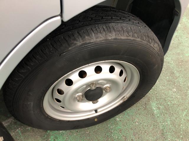 ハイゼットカーゴデッキバンＬ　４ＷＤ／ナビ一年保証・走行距離無制限　走行距離２９１５６キロ　助手席エアバック　純正カーペットマット　ワンセグナビ　バックカメラ　４ＷＤ（埼玉県）の中古車