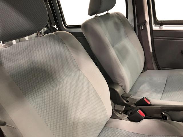 ハイゼットカーゴデッキバンＬ　４ＷＤ／ナビ一年保証・走行距離無制限　走行距離２９１５６キロ　助手席エアバック　純正カーペットマット　ワンセグナビ　バックカメラ　４ＷＤ（埼玉県）の中古車