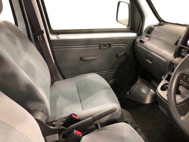 ハイゼットカーゴデッキバンＬ　４ＷＤ／ナビ一年保証・走行距離無制限　走行距離２９１５６キロ　助手席エアバック　純正カーペットマット　ワンセグナビ　バックカメラ　４ＷＤ（埼玉県）の中古車