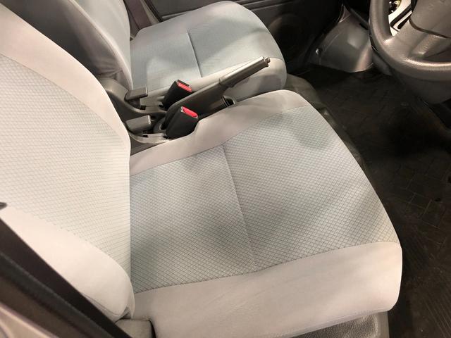 ハイゼットカーゴデッキバンＬ　４ＷＤ／ナビ一年保証・走行距離無制限　走行距離２９１５６キロ　助手席エアバック　純正カーペットマット　ワンセグナビ　バックカメラ　４ＷＤ（埼玉県）の中古車