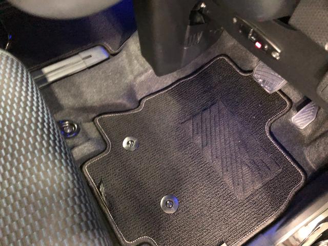 タントカスタムＲＳ　純正ナビ／ドラレコ一年保証・走行距離無制限　走行距離１５４６０キロ　フルセグナビ　ブルートゥース　ＵＳＢ　バックカメラ　ＤＶＤ再生　ドラレコ　クリアランスソナー　ＬＥＤヘッドライト　両側電動スライドドア（埼玉県）の中古車