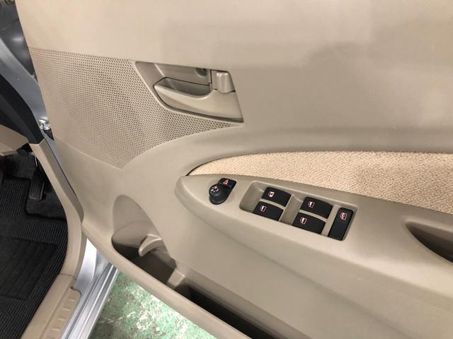 ムーヴＬ　ＳＡ　走行距離８５６６２キロ・社外ナビ一年保証・走行距離無制限　走行距離８５６６２キロ　助手席エアバック　純正カーペットマット　フルセグナビ　ブルートゥース　ＤＶＤ再生　アイドリングストップ　ベンチシート（東京都）の中古車