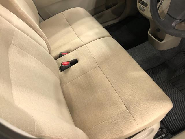 ムーヴＬ　ＳＡ　走行距離８５６６２キロ・社外ナビ一年保証・走行距離無制限　走行距離８５６６２キロ　助手席エアバック　純正カーペットマット　フルセグナビ　ブルートゥース　ＤＶＤ再生　アイドリングストップ　ベンチシート（東京都）の中古車