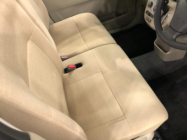 ムーヴＬ　ＳＡ　走行距離５１３５０キロ／ＣＤチューナー／マット１年保証距離無制限　走行距離５１３５０キロ　ＣＤチューナー　純正カーペットマット　助手席エアバッグ　マニュアルエアコン　キーレスエントリー　電動格納式ドアミラー（埼玉県）の中古車