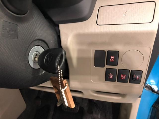 ムーヴＬ　ＳＡ　走行距離５１３５０キロ／ＣＤチューナー／マット１年保証距離無制限　走行距離５１３５０キロ　ＣＤチューナー　純正カーペットマット　助手席エアバッグ　マニュアルエアコン　キーレスエントリー　電動格納式ドアミラー（埼玉県）の中古車