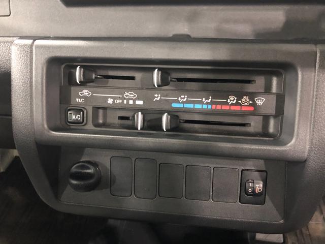 ハイゼットトラックスタンダード　２ＷＤ／オートマ／ナビ一年保証・走行距離無制限　走行距離１７２４６キロ　フルセグナビ　ブルートゥース　ＤＶＤ再生　助手席エアバック　純正カーペットマット　オートマ　２ＷＤ（埼玉県）の中古車