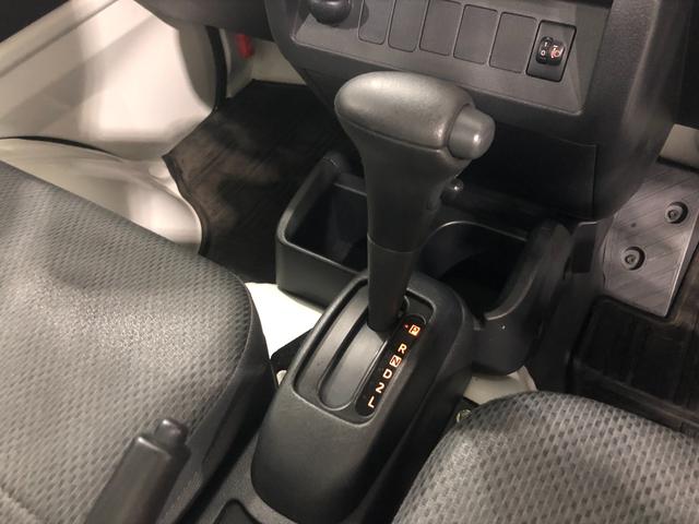 ハイゼットトラックスタンダード　２ＷＤ／オートマ／ナビ一年保証・走行距離無制限　走行距離１７２４６キロ　フルセグナビ　ブルートゥース　ＤＶＤ再生　助手席エアバック　純正カーペットマット　オートマ　２ＷＤ（埼玉県）の中古車