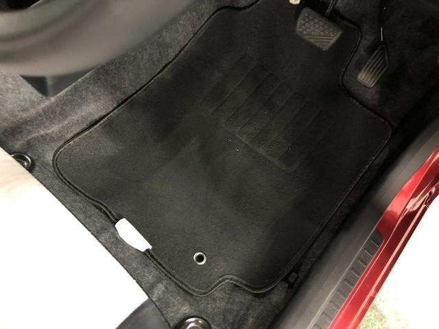 ミライースＬ　ＳＡIII　走行距離８３００キロ／オートライト／マット１年保証距離無制限　走行距離８３００キロ　マット　助手席エアバッグ　クリアランスソナー　オートライト　アイドリングストップ　スマートアシスト３　キーレスエントリー（埼玉県）の中古車