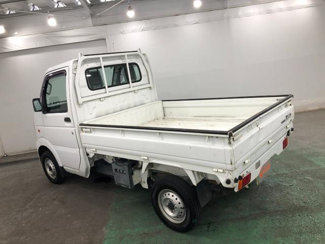 キャリイトラックキンタロウダンプ　４ＷＤ／ＭＴ５速／走行距離７２３１４キロ１年保証距離無制限　走行距離７２３１４キロ　４ＷＤ　ＭＴ５速　ＦＭＡＭラジオ　純正フロアマット　助手席エアバッグ　マニュアルエアコン　スペアキー（埼玉県）の中古車