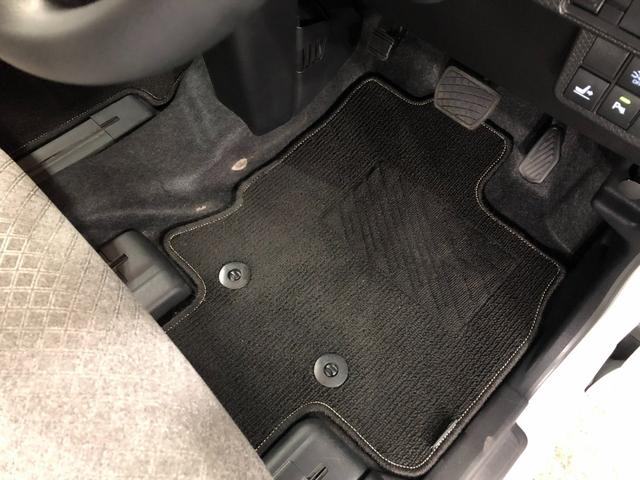 タントＸ　走行距離１６５７１キロ／純正フルセグナビ／バックカメラ１年保証距離無制限　走行距離１６５７１キロ　純正フルセグナビ　バックカメラ　ブルートゥース　純正マット　サイドエアバッグ　ＬＥＤヘッドランプ　アイドリングストップ　シートヒーター　片側電動スライドドア（埼玉県）の中古車