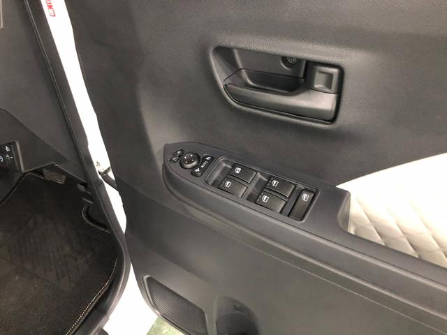 タントＸ　走行距離１６５７１キロ／純正フルセグナビ／バックカメラ１年保証距離無制限　走行距離１６５７１キロ　純正フルセグナビ　バックカメラ　ブルートゥース　純正マット　サイドエアバッグ　ＬＥＤヘッドランプ　アイドリングストップ　シートヒーター　片側電動スライドドア（埼玉県）の中古車