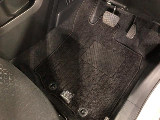 ロッキープレミアム　純正ナビ／ドラレコ／ＥＴＣ一年保証・走行距離無制限　走行距離１０６１３キロ　フルセグナビ　ブルートゥース　ＵＳＢ　全周囲カメラ　ドラレコ　クリアランスソナー　オートライト　ＬＥＤヘッドライト　シートヒーター（埼玉県）の中古車