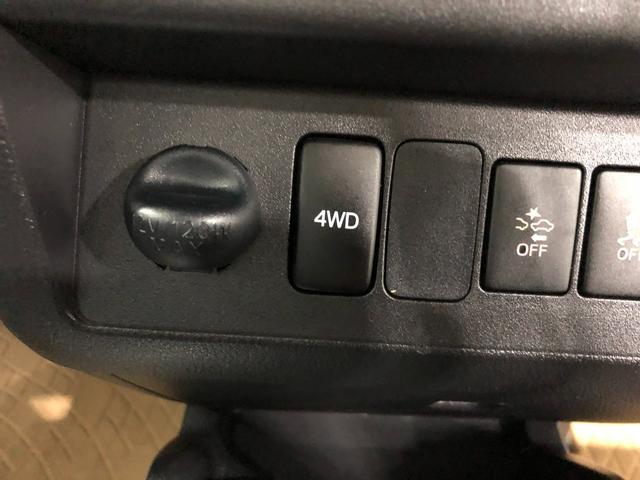 ハイゼットトラックスタンダードＳＡIIIｔ　４ＷＤ／走行２０９７５キロ／マット１年保証距離無制限　走行距離２０９７５キロ　４ＷＤ　ＦＭＡＭラジオ　純正フロアマット　スマートアシスト３ｔ　マニュアルエアコン　スペアキー（埼玉県）の中古車
