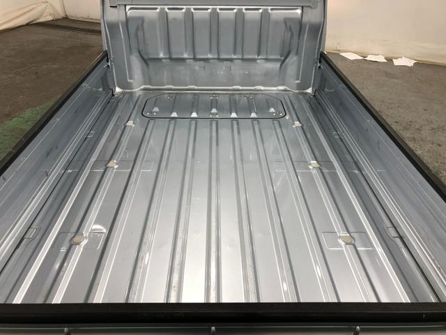 ハイゼットトラックスタンダードＳＡIIIｔ　４ＷＤ／走行２０９７５キロ／マット１年保証距離無制限　走行距離２０９７５キロ　４ＷＤ　ＦＭＡＭラジオ　純正フロアマット　スマートアシスト３ｔ　マニュアルエアコン　スペアキー（埼玉県）の中古車